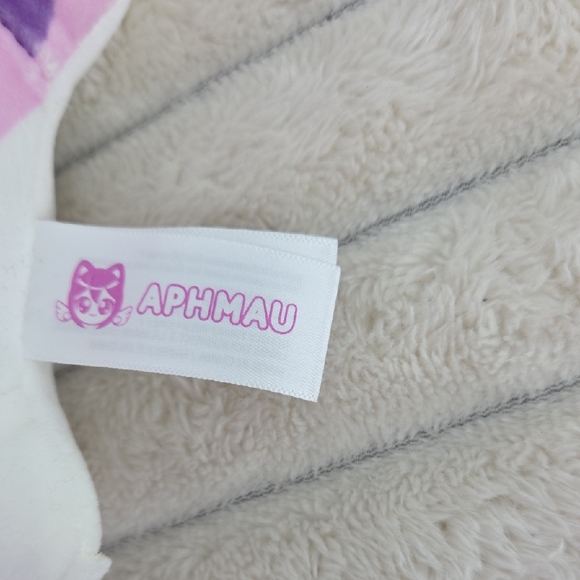 Aphmau Direwolf Cat Toy in Purple and Pink - Picture 2 of 7